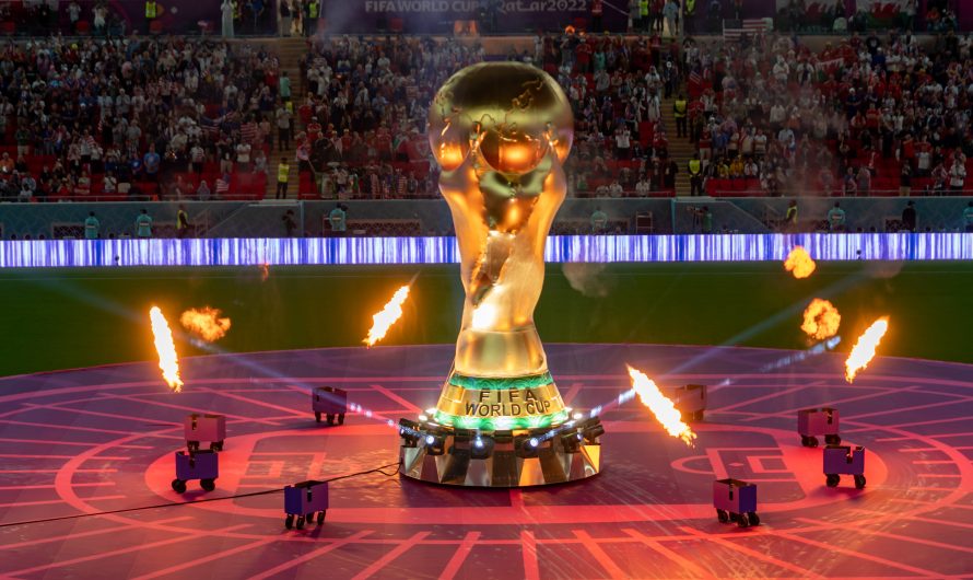 Coupe du monde au Qatar : Pourquoi tant de polémiques ?